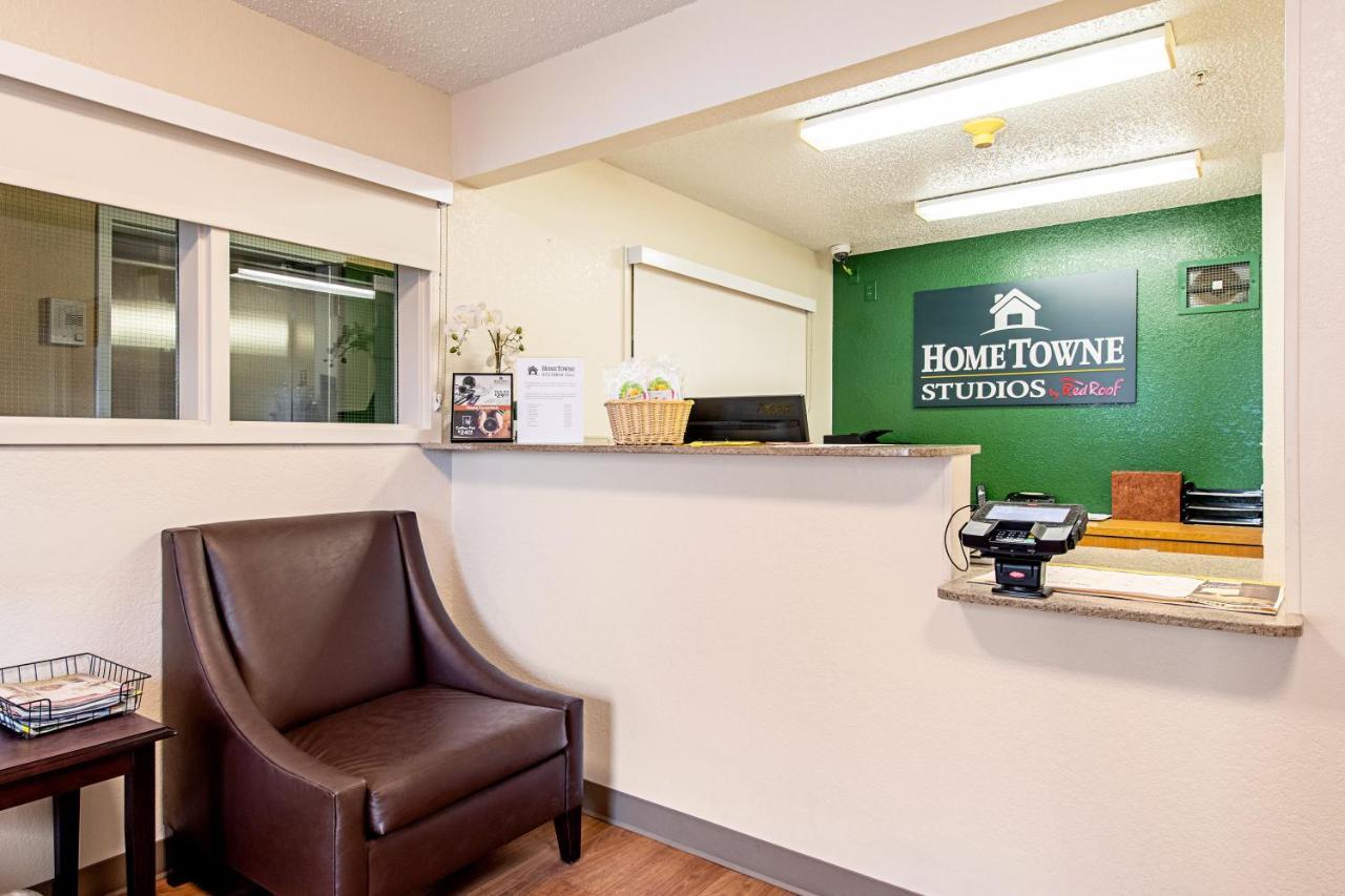 Hometowne Studios By Red Roof Tacoma - Puyallup Eksteriør bilde